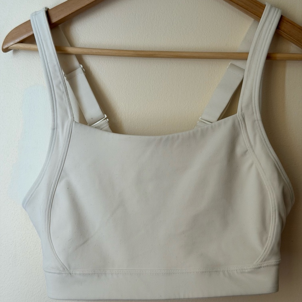 Old Navy Powersoft Sports Bra